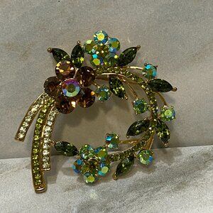 Beautiful Vintage Brooch